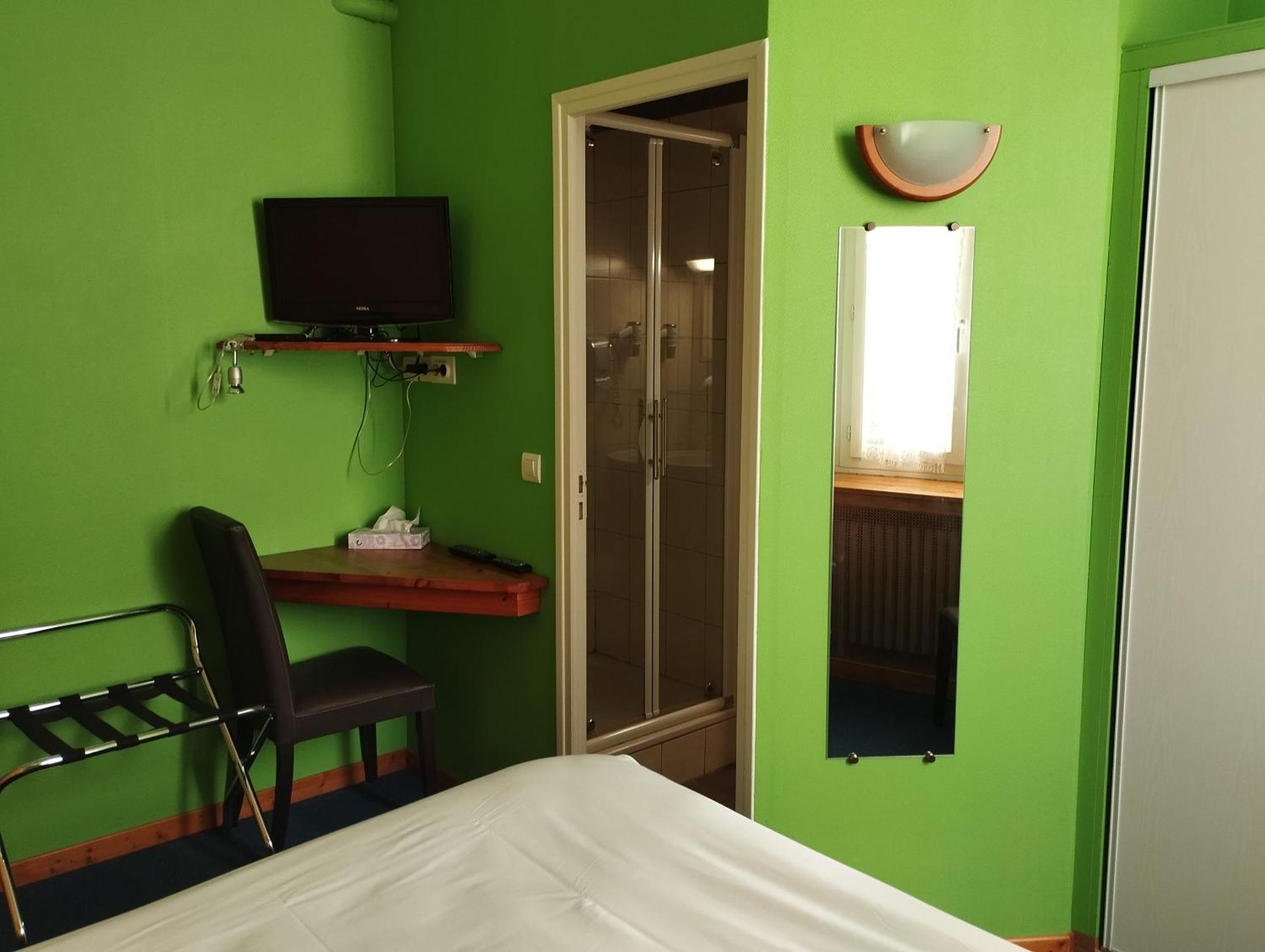 Hotel De Provence Digne-les-Bains Bagian luar foto